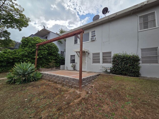 Foto del edificio - Charming 1-Bedroom Retreat! MOVE IN SPECIAL!!