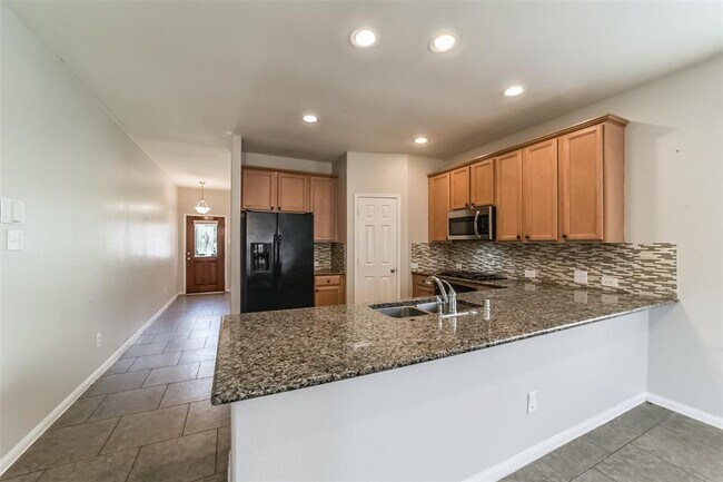 Foto del edificio - 16934 Creek Mountain Dr