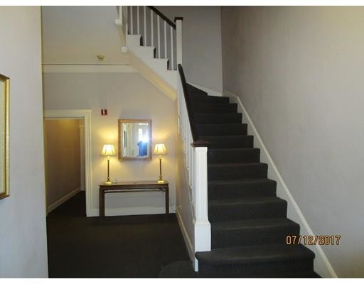 Foto del edificio - 135 Marlborough St