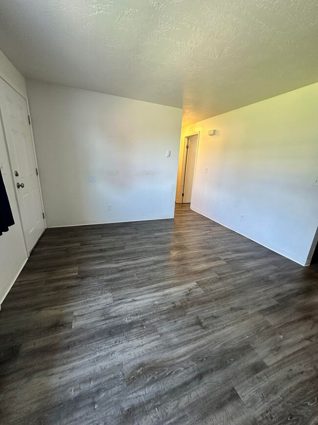 Foto del edificio - 211 Indiana Ave