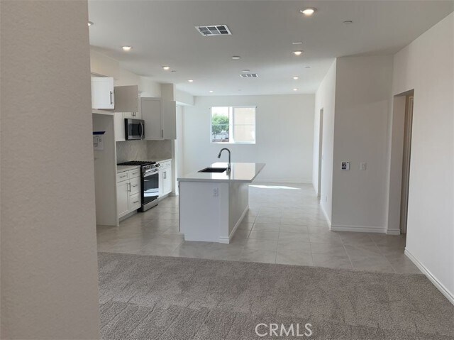 Foto del edificio - 11456 Artesia Blvd