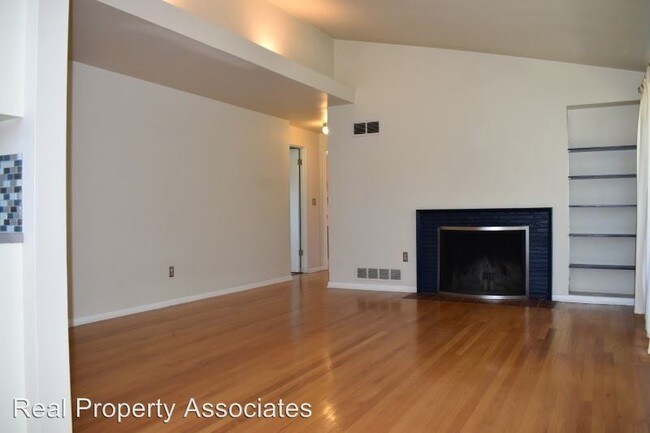 Foto del edificio - 1725 NE 137th St