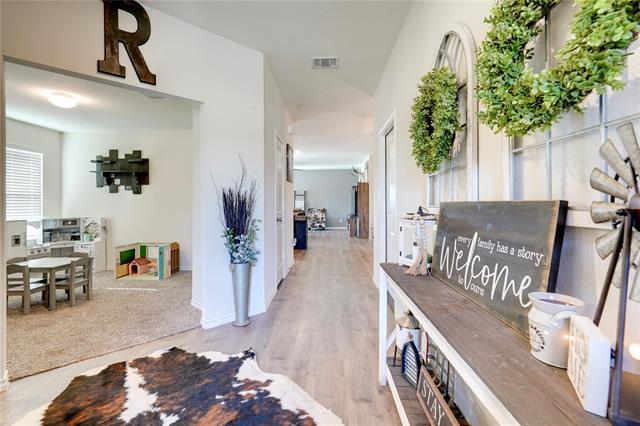 Foto del edificio - 830 Rustic Way