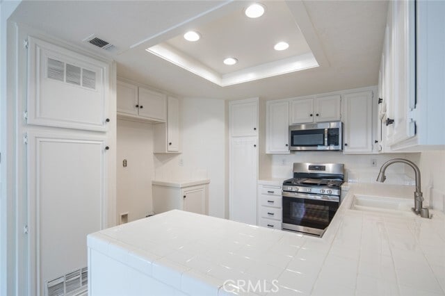 Building Photo - 21216 Jasmines Way