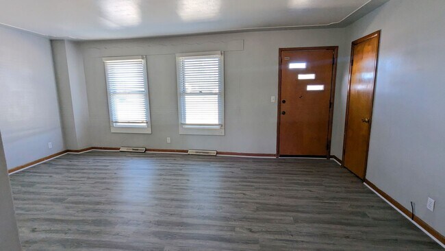 Foto del edificio - 4505 E Apple Ave