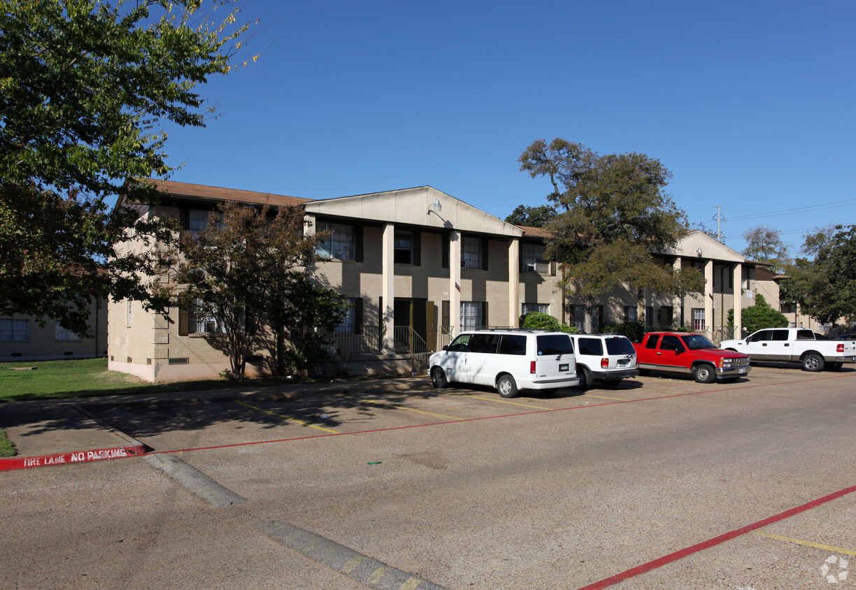 Building Photo - Stonewood Terrace Apartments