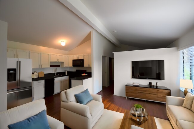 Foto del edificio - 5744 Colfax Ave