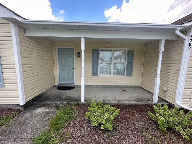 Building Photo - 7209 Woodhall Dr