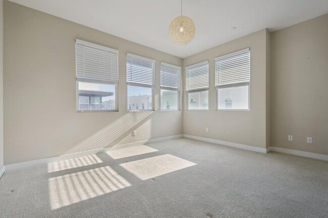 Building Photo - 9212 Joshua Way