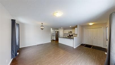 Building Photo - 11201A-112098 98 St