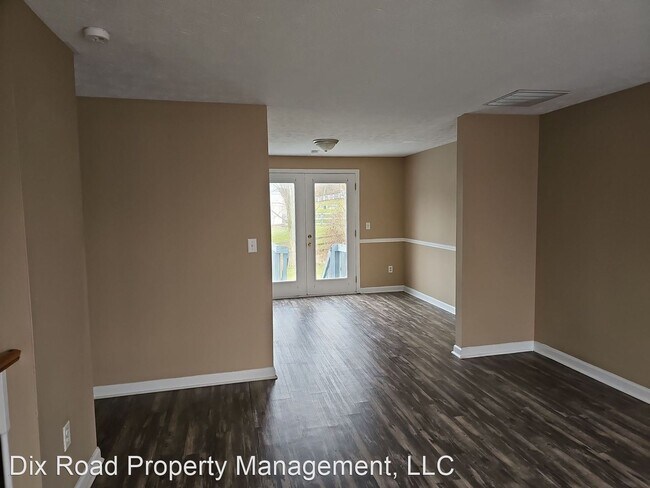 Building Photo - 3 br, 1.5 bath House - 216 Heathrow Court,