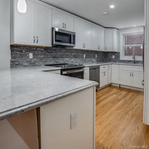 Building Photo - 16 S Division St