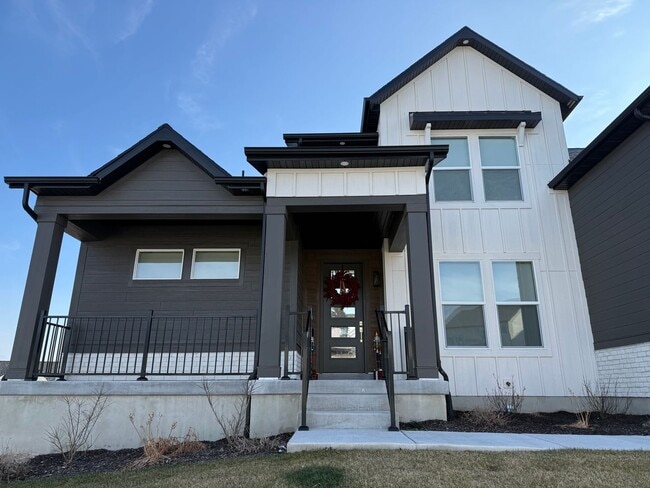 Building Photo - Beautiful 6Bd Home in Gardner Point Lehi Community!