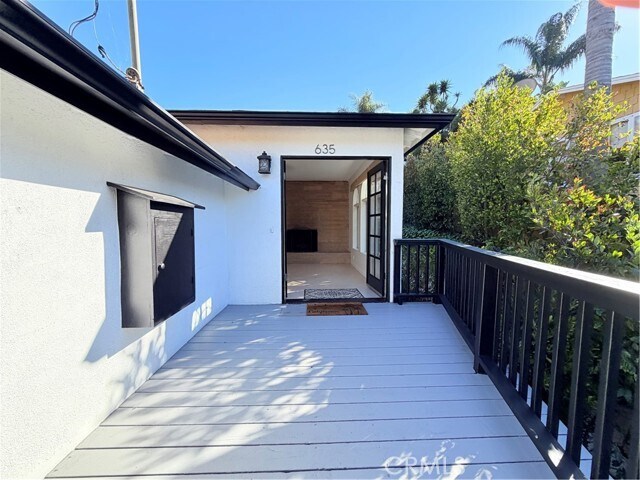 Foto del edificio - 635 St Ann's Dr