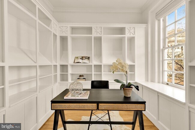 Foto del edificio - 1704 16th St NW