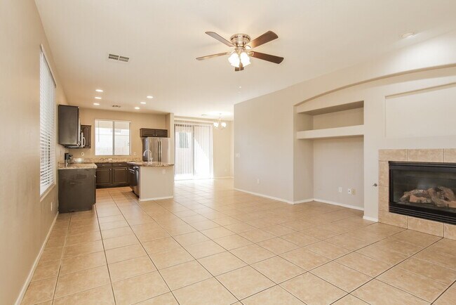 Building Photo - 2507 W Old Paint Trail