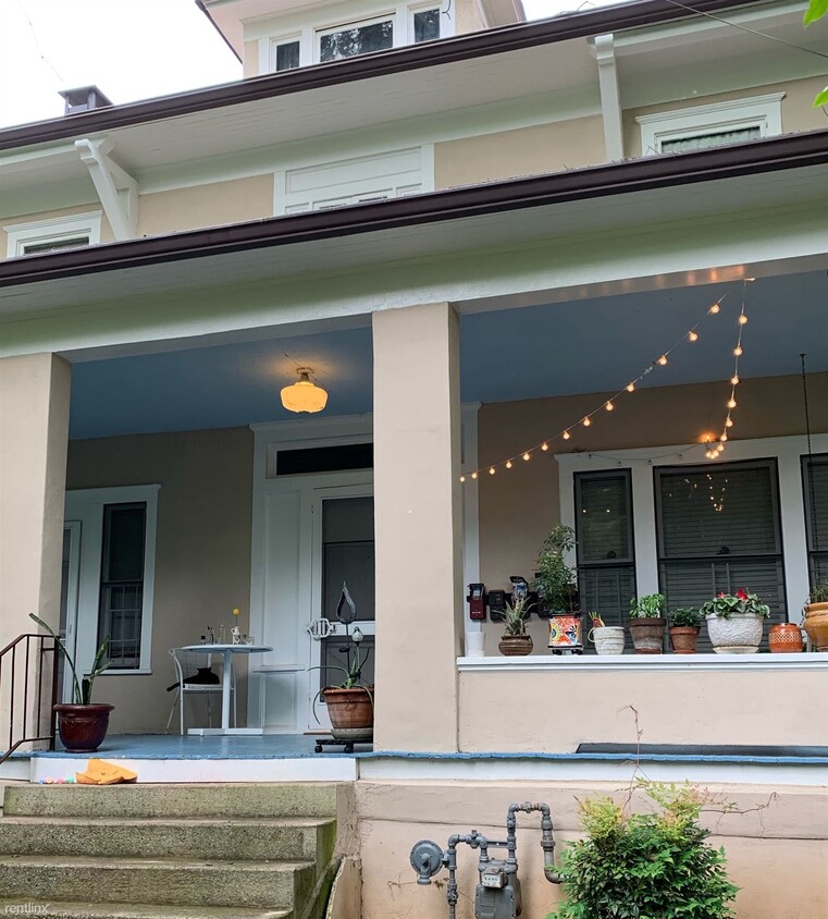 Primary Photo - 1 br, 1 bath House - 904 Myrtle St NE Apt 3