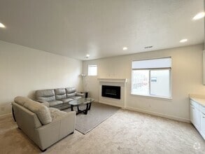 Building Photo - 3883 Komenda Ct