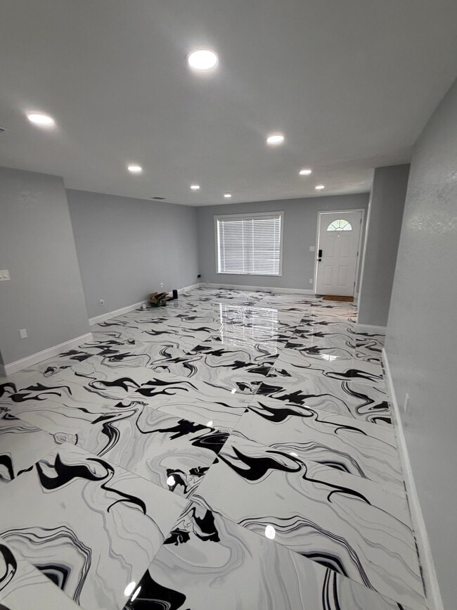 Photo - 1661 Gammon Ln House