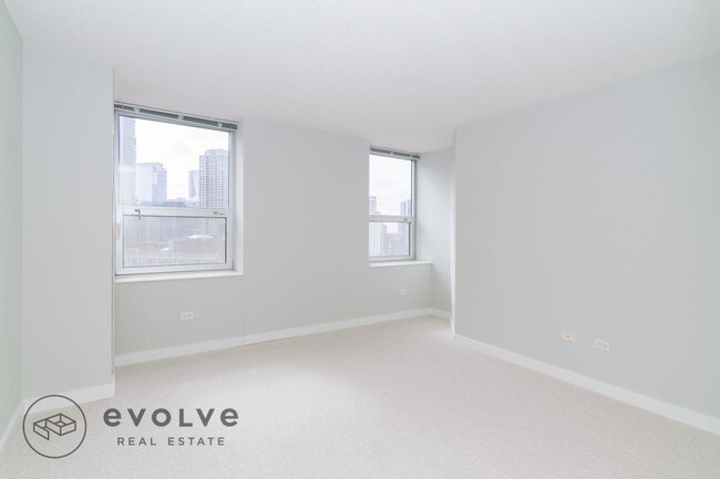 Foto del edificio - 540 N State St