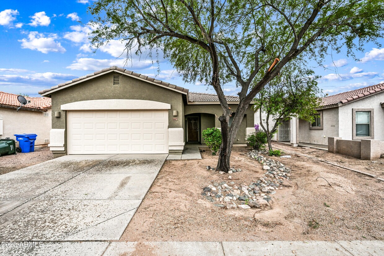 Foto principal - 6417 W Elwood St