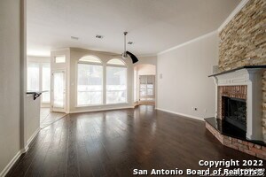 Building Photo - 21122 Balmoral Pl