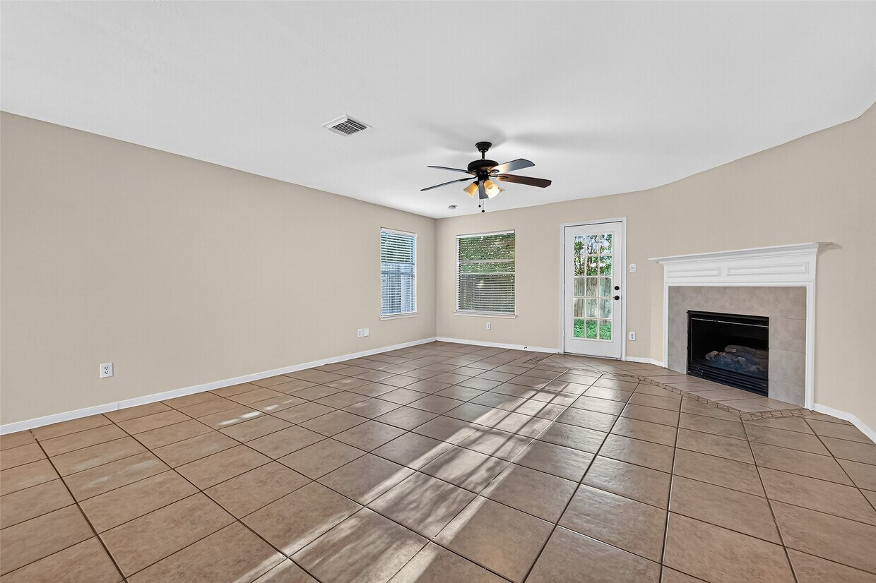 Foto principal - 11739 Edenstone Dr