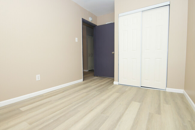 Plank floor - The Mint Townhomes