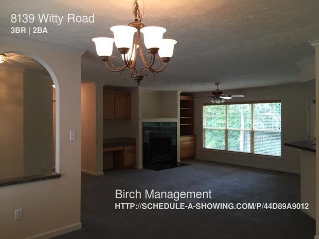 Foto del edificio - 8139 Witty Rd