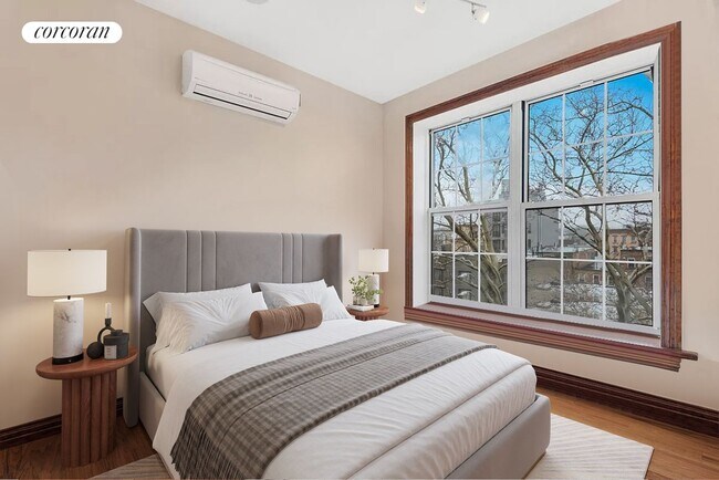 Building Photo - 39 Powers St