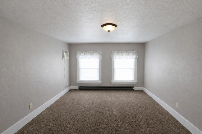 Foto del edificio - 1004 W 12th Ave