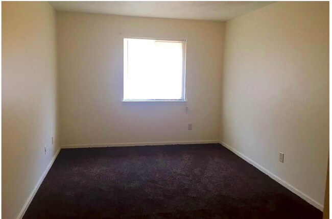 Foto del edificio - 2920 New Walkertown Rd