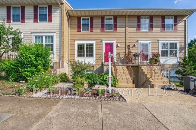 Photo - 9497 Linden Leaf Ct Apartment