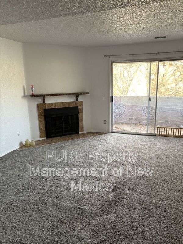 Foto del edificio - 3851 Montgomery Blvd NE