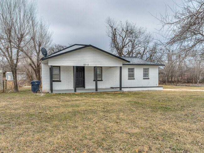 Building Photo - 5720 Freedom City Blvd