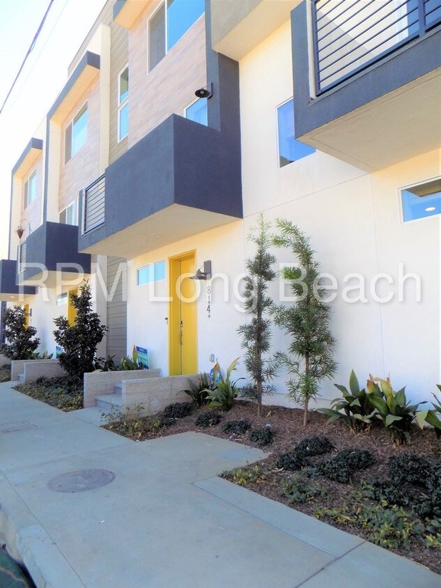 Foto principal - 832 Aloe Pl
