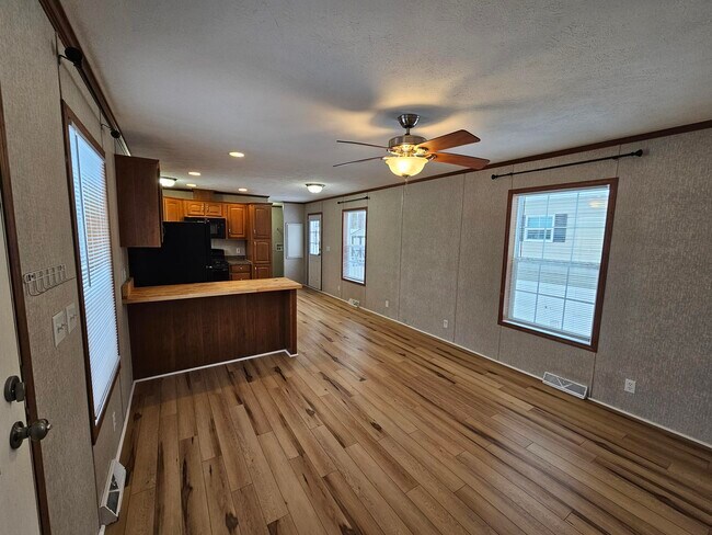 Foto del edificio - 34 Pine Cir