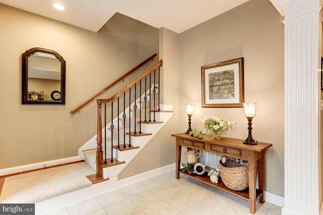 Building Photo - 24960 Castleton Dr