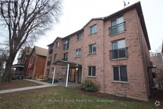 Building Photo - 28-228 Victoria Ave N