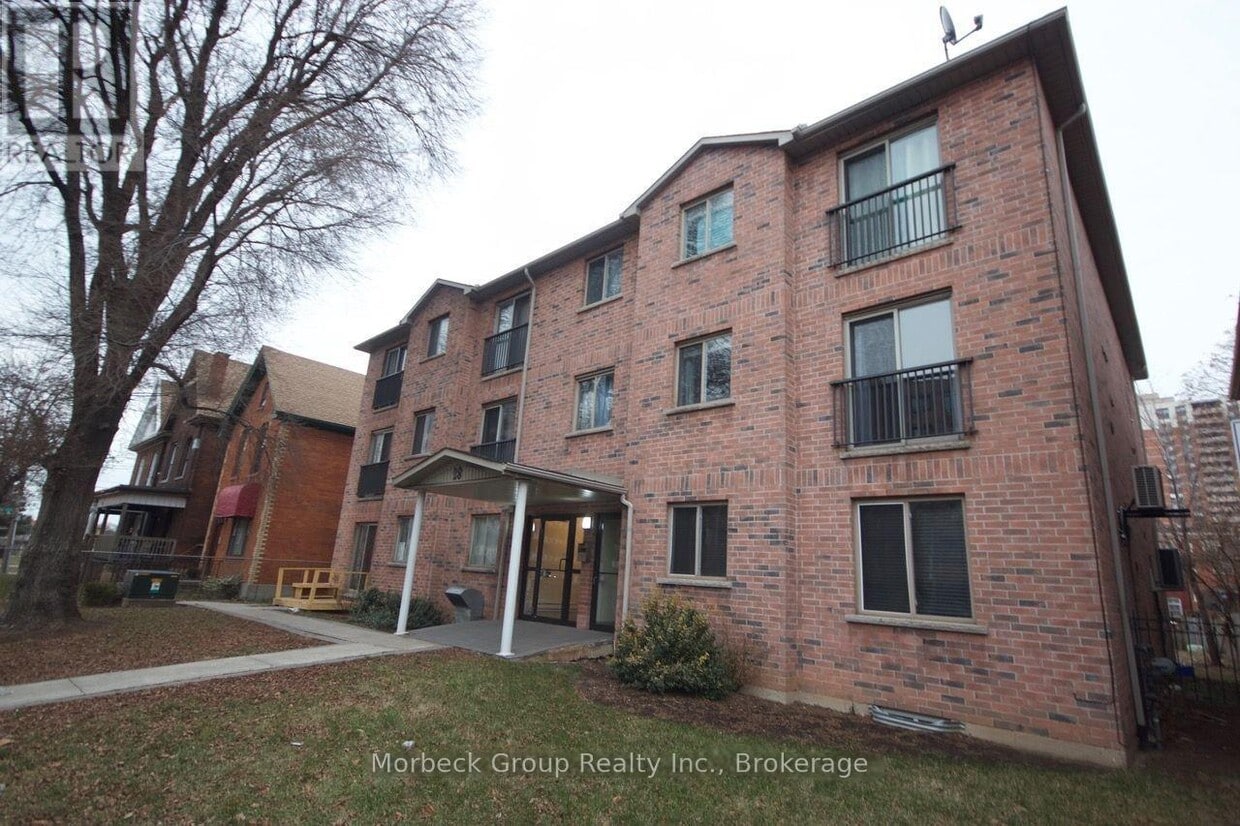 Primary Photo - 28-228 Victoria Ave N