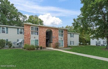 Building Photo - 19 Augusta Ct