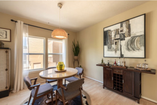 DINING - 1441 SW Clay St