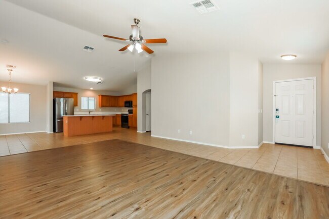 Foto del edificio - 39433 N Parisi Cir