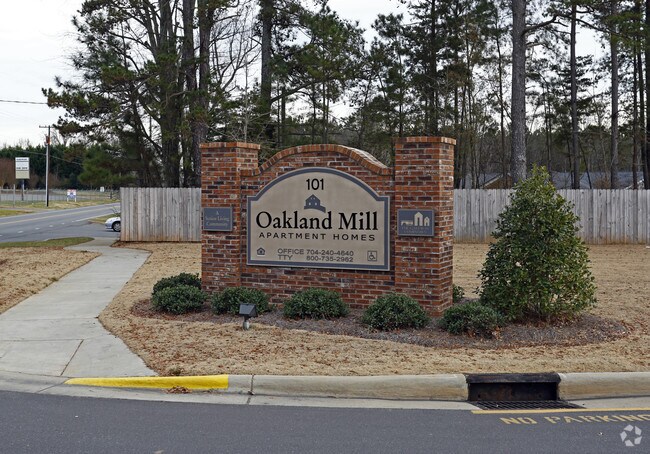 Oakland Mill Apartment Homes Apartments Lincolnton, NC