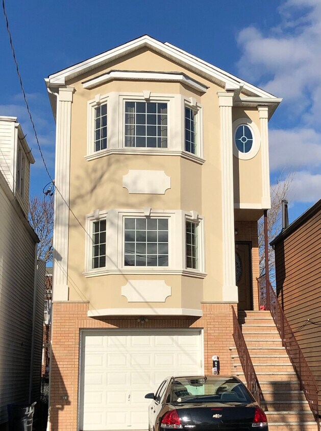 418 Jersey St, Harrison, NJ 07029 House Rental in Harrison, NJ