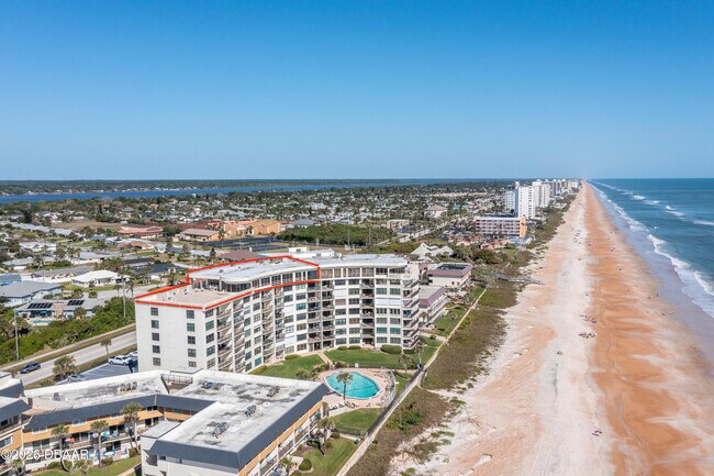 Foto del edificio - 915 Ocean Shore Blvd