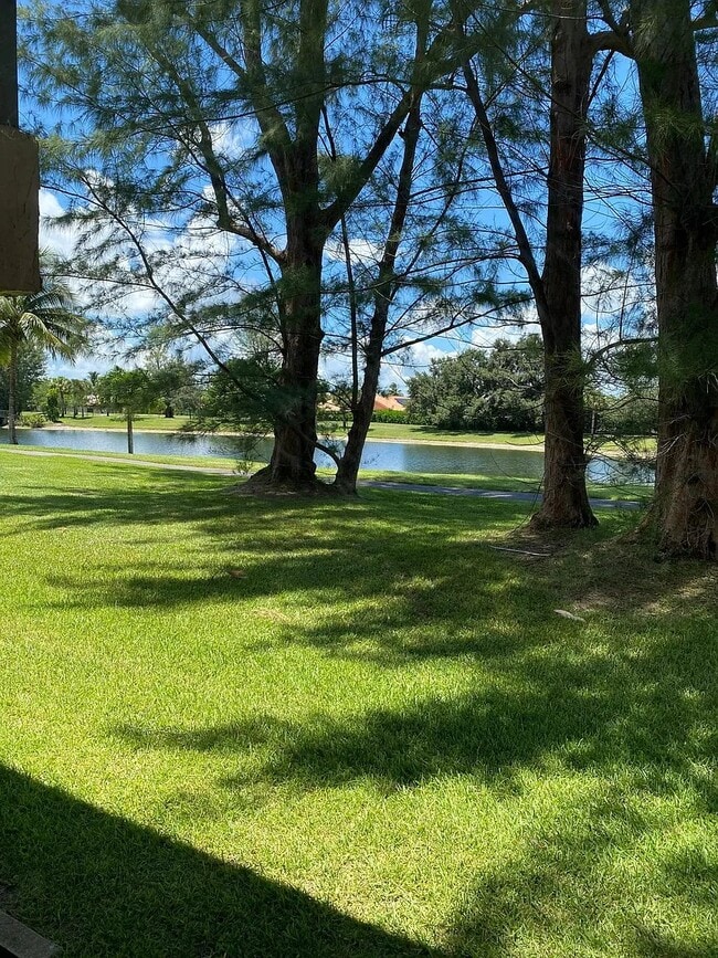 Photo - 21900 Lake Forest Cir (Boca Raton, FL) Apartment