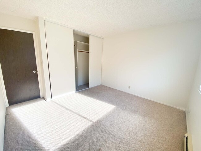 Bedroom #1 with closet - 150 Saratoga Ave