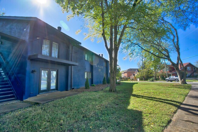 Foto del edificio - 3181 Parthenon Ave