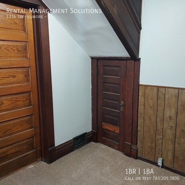 Building Photo - 1334 SW Fillmore #1- 1 BED/1 BATH